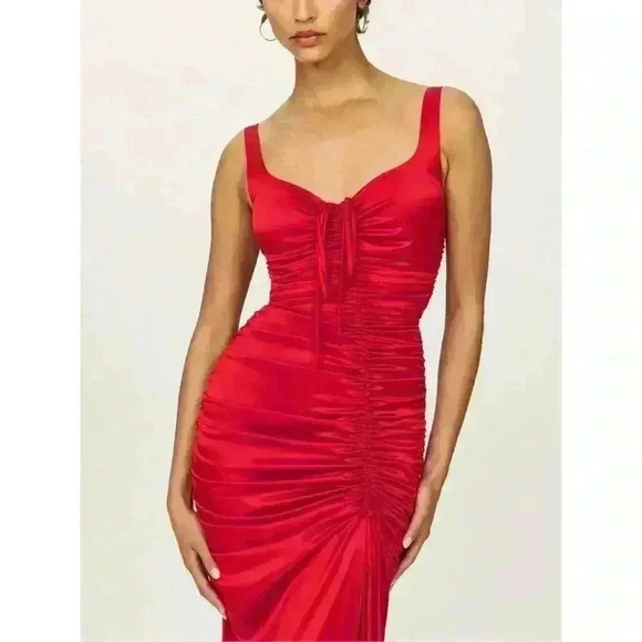 New Reformation Smithfield Dress Red Size 4 Retaiks $795 - Picture 3 of 5